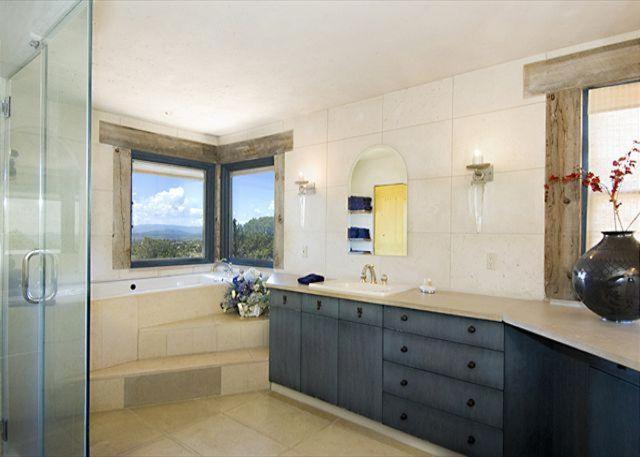 El Otro Mundo Five-Bedroom Holiday Home Santa Fe Dış mekan fotoğraf