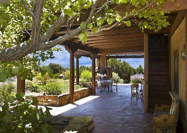 El Otro Mundo Five-Bedroom Holiday Home Santa Fe Dış mekan fotoğraf